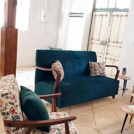 Traditional Adobe House In Evrychou With Cozy Garden And Fireplace! Holiday home *