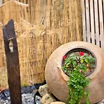 Сasa de vacaciones Traditional Adobe House In Evrychou With Cozy Garden And Fireplace!