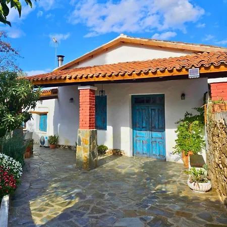 Traditional House Near Troodos For Families And Nature Lovers! * نيقوسيا