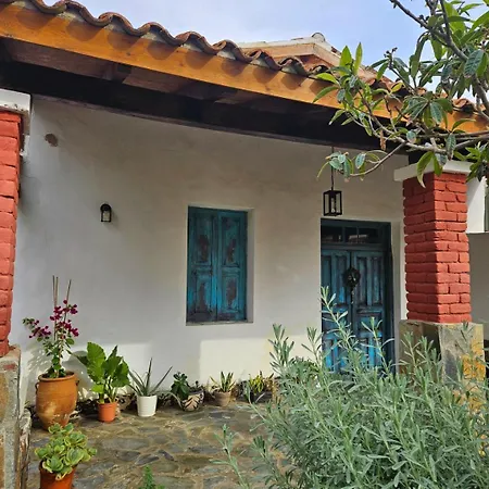 بيت للعطل Traditional House Near Troodos For Families And Nature Lovers!