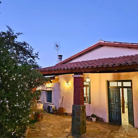 Traditional House Near Troodos For Families And Nature Lovers! * نيقوسيا