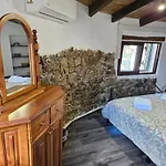 Feriehus Traditional Adobe House In Evrychou With Cozy Garden And Fireplace! *